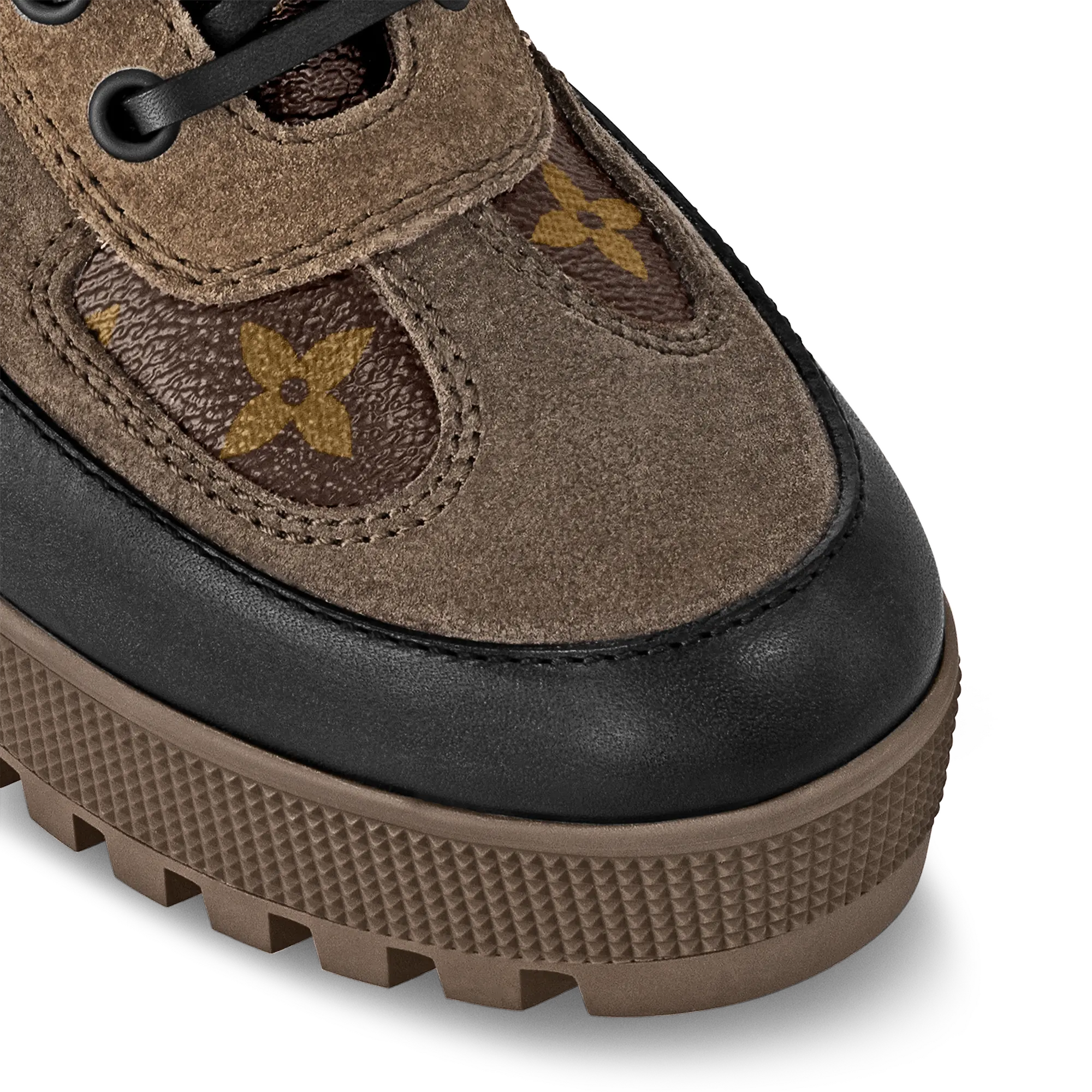 Laureate Platform Desert Boot